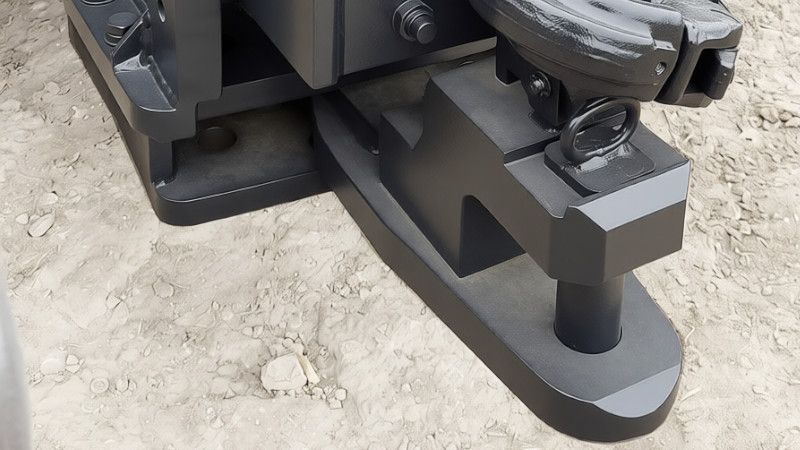 К-5: ТСУ-1-М - устройство тягово сцепное маятникового типа (тяговый брус) для прицепных сельхозагрегатов. Невозможна обновременная установка с опцией 