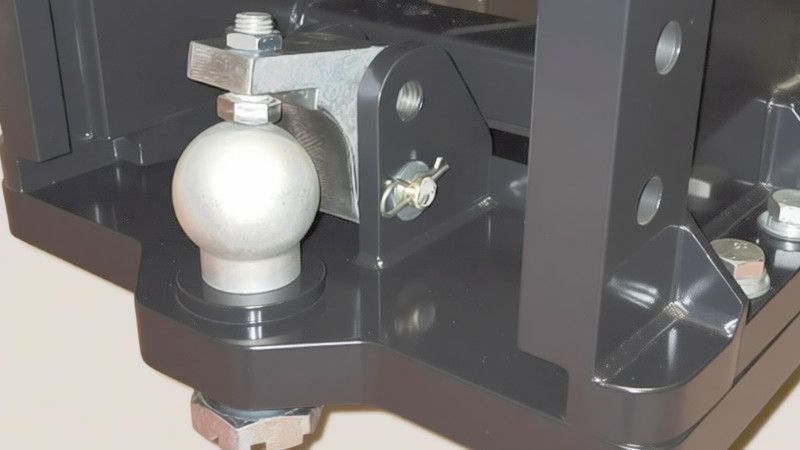 К-5: ТСУ-Ш-80 - устройство тягово сцепное шарового типа (диаметр шара 80 мм) для прицепов. Невозможна одновременная установка с опцией 