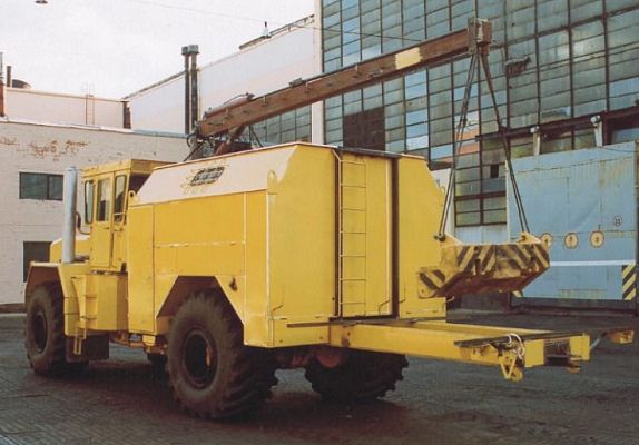 Кировец К-703МА-АС100