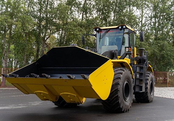 Кировец К-708ПК6