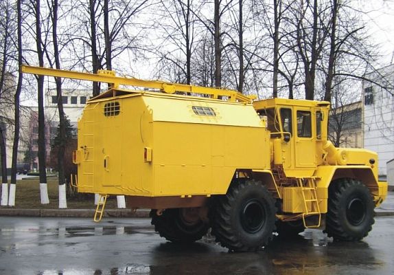 Кировец К-703М-АС8-200
