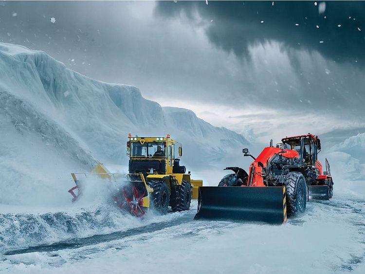 "Кировец" против зимней стихии: решения для дорог и бездорожья